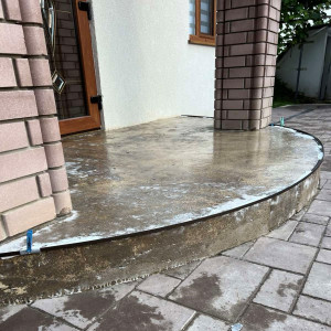 Епоксидний грунт на бетоні фото